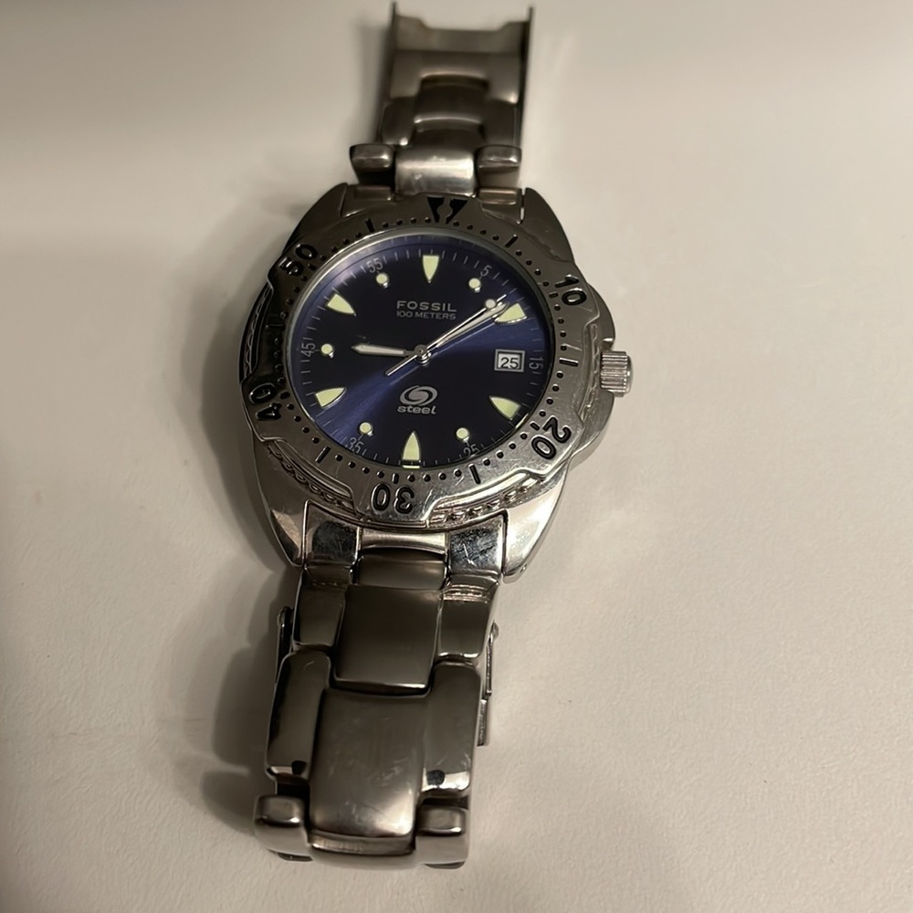Men’s Fossil Watch - Picture 8 of 8